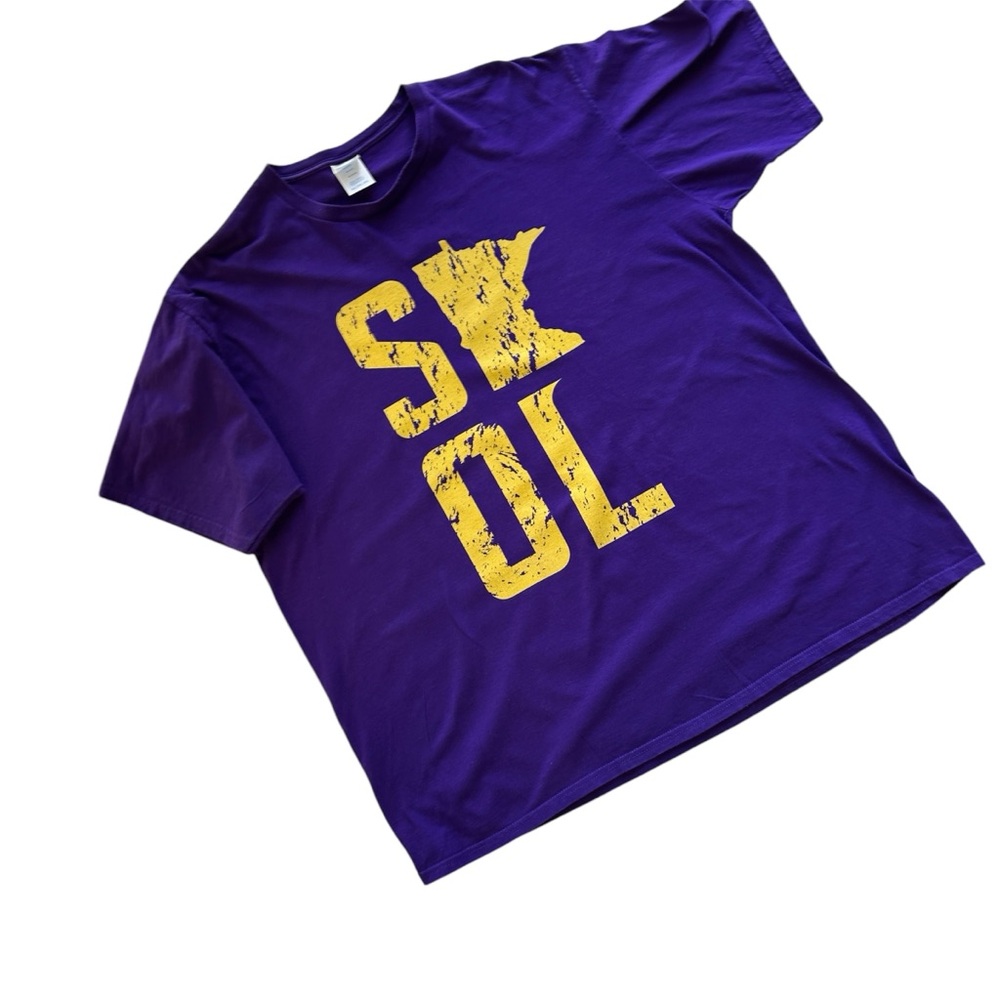 MINNESOTA VIKINGS SKOL tshirt short sleeve purple and gold letters Men's 2XL